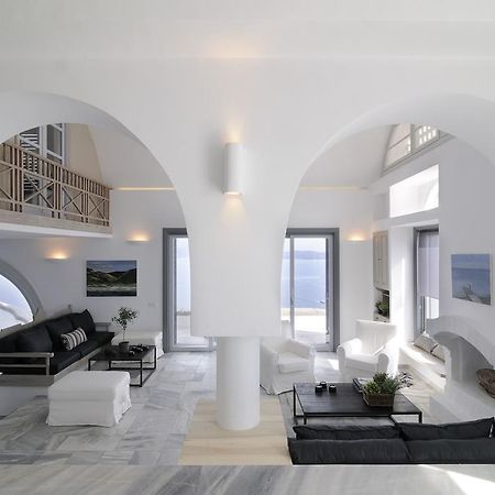 Beautiful Oia Villa ภายนอก รูปภาพ