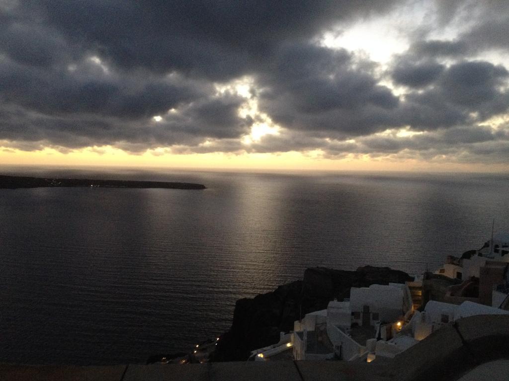 Beautiful Oia Villa ภายนอก รูปภาพ